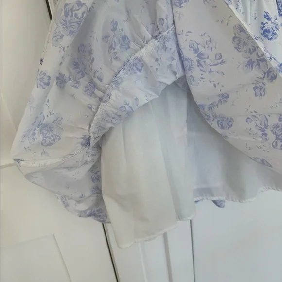 Hyacinth House Mini Dress with Puff Sleeves - Picture 9 of 11